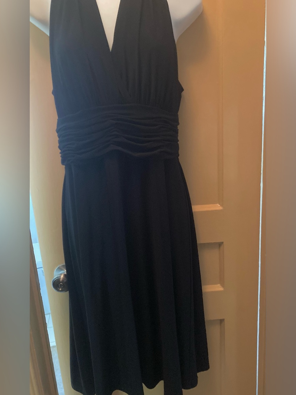 Black cocktail dress, 12p